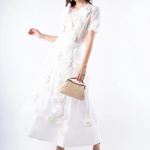 Set 2 piezas falda y blusa con aplicación de flores 3D