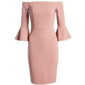 Midi off shoulder manga larga con detalle campana