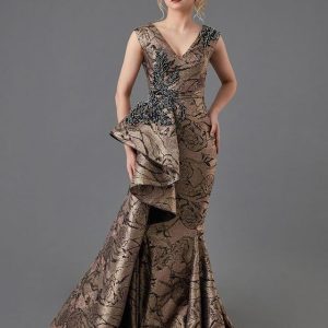 Escarola lado brocado sirena bordado