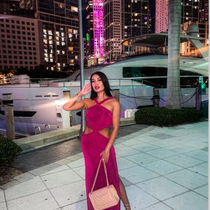 Halter cut out con trenza