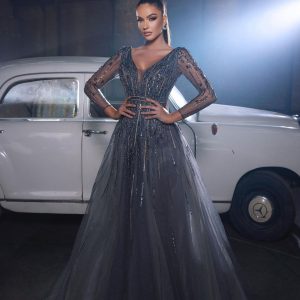 Manga larga transparencia escote v transparencia