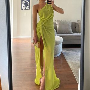 RENTA Un hombro con nudo en cintura abertura en pierna